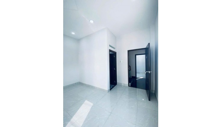Ngộp Bầu Cát - Tân Bình - 50m2 - HXH thông -3 tầng BTCT mới
